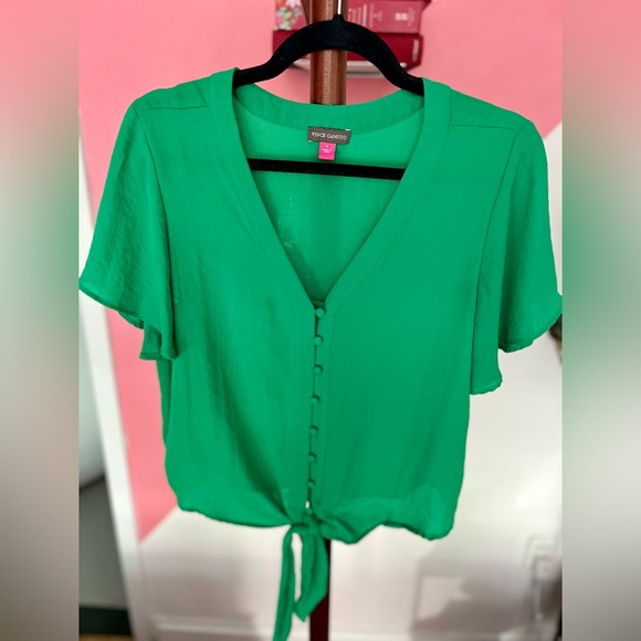 Green Vince Camuto Top - Picture 1 of 6